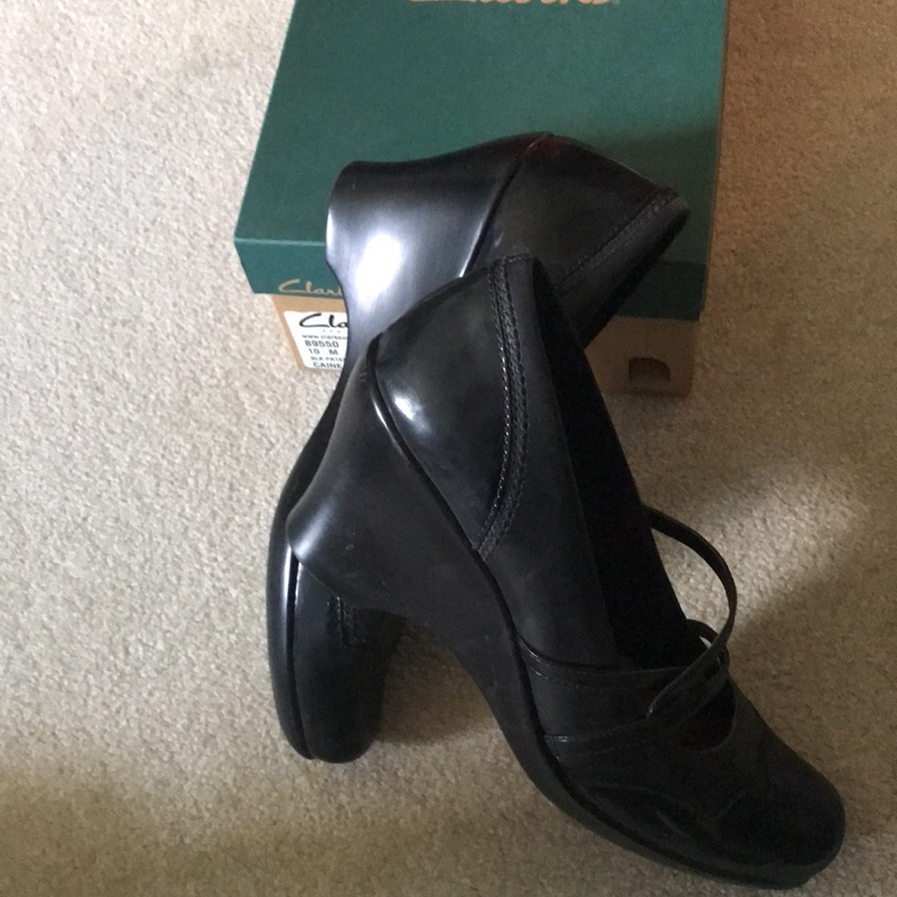 Womens Clarks Dress Shoes size 10 M - Picture 3 of 4